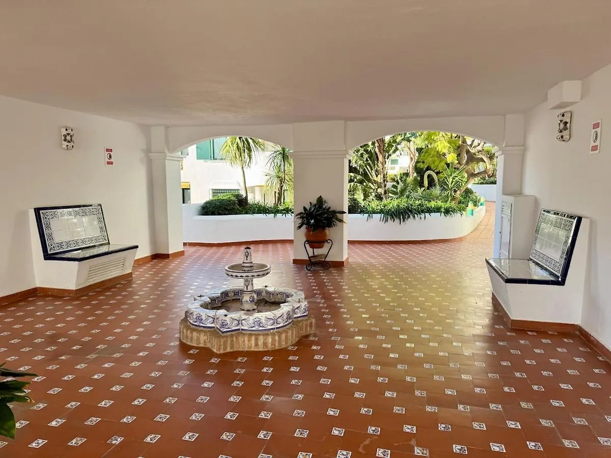 Cactus Apartment بينالماذينا