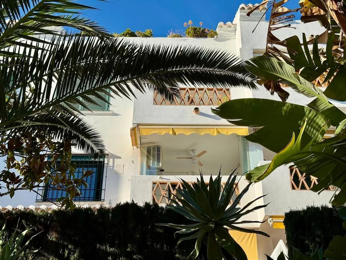 Cactus Apartment Benalmádena 0*,