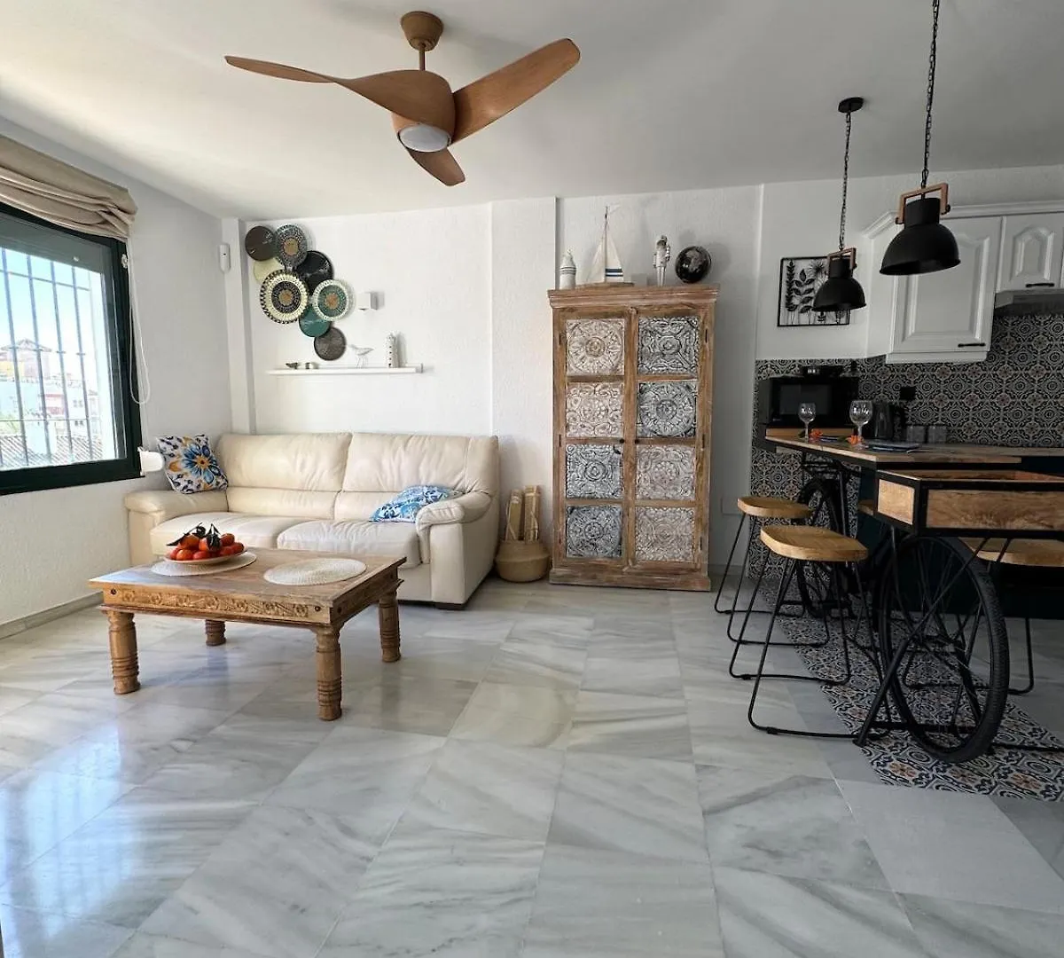 Cactus Apartment بينالماذينا